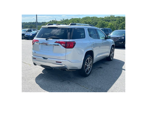 Seminuevo 2019 GMC Acadia Denali - Product Image 2