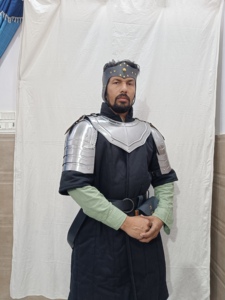 Armadura Medieval de Acero Suave: Juego de Coraza y Espaldónes Vikingos Cruzados Hechos a Mano para Recreación Histórica y Cosplay - Product Image 1