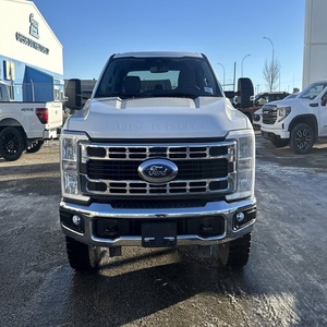 FORD F-350 XLT 2023 USADO, Volante a la Izquierda/Derecha - Product Image 1