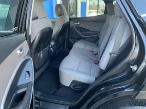 Voiture d'occasion de qualité et abordable, Hyundai Santa Fe 2016, conduite à gauche - Product Image 4