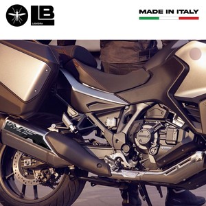 Adesivi Decorativi per Moto 2022-2025 Compatibili con Honda NT1100, Protezione Silenziatore in Resina 3D - Product Image 3
