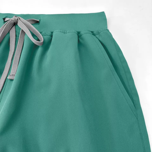 Juego de uniformes médicos para profesionales de la salud Tacto suave 65% Poliéster 35% Algodón Resistente al pilling Juego de exfoliación de enfermeras de 2 piezas - Product Image 5