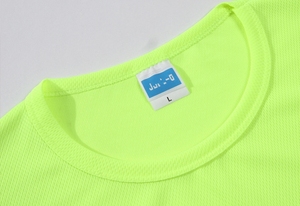 T-shirt à manches courtes en polyester à séchage rapide pour hommes, t-shirt personnalisé avec logo par sublimation et transfert de chaleur - Product Image 4