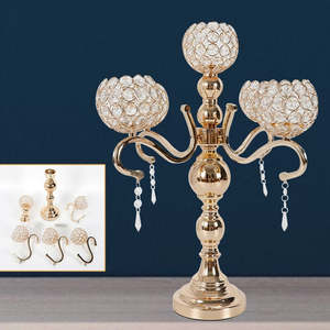 "Élégant bougeoir en cristal à 3 bras avec finition dorée au design époustouflant pour les mariages ou la décoration intérieure de luxe" - Product Image 6