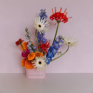 Vase à fleurs en métal de fer de conception standard en forme personnalisée bleu fini pour la maison salon décor de table Vase floral - Product Image 4