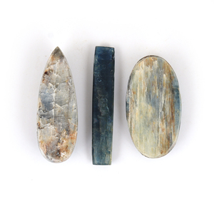 พลอยไคยาไนต์ธรรมชาติจากผู้ผลิต สีน้ำเงิน/เทา รูปทรงและขนาดหลากหลาย พลอยหลวม รับรองโดยบุคคลที่สาม คุณภาพสูง - Product Image 2