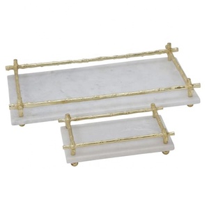 Bandeja de metal dorado con acabado decorativo más vendida, pedido a granel personalizado, uso al por mayor, último diseño, artesanías, bandejas de mármol para servir - Product Image 6