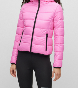 Moda 100% poliéster burbuja Casual prendas de vestir chaquetas para mujeres de alta calidad recortada chaqueta acolchada servicio OEM - Product Image 4