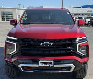 เชฟโรเลต ทาโฮ Z71 4WD ปี 2024 มือสอง เกียร์อัตโนมัติ ล้อแม็ก R18 เบาะหนังสีอ่อน ระบบนำทาง สตาร์ทเครื่องยนต์ระยะไกล รองรับ Android Auto - Product Image 4