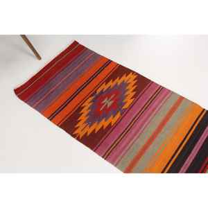 Alfombra Turca, Alfombra Vintage de 2x8.8 pies, Alfombra Oriental Roja de Lana - Product Image 1