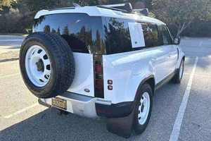 Meraviglioso Land Rover Defender 110 SUV USATO Originale - Product Image 3
