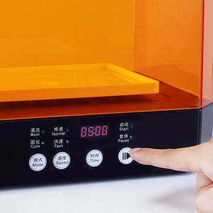 Machine de lavage/curage Creality UW-03 pour modèles imprimés en 3D, plateforme de construction en plastique, boîtier orange - Product Image 3