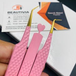 Pince à épiler professionnelle en fibre d'acier inoxydable pour bébé en or rose testé à la main conception de coeur durable pointu - Product Image 2