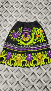 Pohnpei กระโปรงแมกซี่ปักลำลองเอวยางยืด100% ผ้าโพลีเอสเตอร์ - Product Image 5