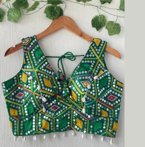 Boutique indienne traditionnel prêt à l'emploi Saree Blouse élégant confortable Designer Séquence Blouses mariée dernière fête ethnique Wear - Product Image 1