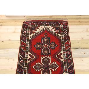 Tapis turc, tapis vintage 2,4x9,2 pieds, tapis en laine rouge à imprimé animal - Product Image 3