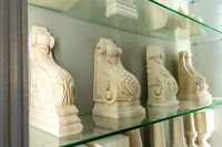 Consolades en bois massif sculptées à la main, modernes et de qualité supérieure |   Îlot de cuisine personnalisable pour villa |   Résistant à l'humidité
