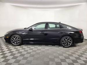 Hyundai Sonata N Line 2023 Usado, Confiable, Sedán de 4 Puertas con Equipamiento de Primera Calidad Termina el 22 de noviembre (2.5L 4 cilindros Turbo 8AM) - Product Image 6