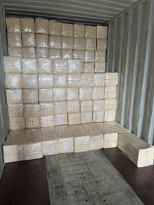 Virutas de Madera de Pino de Primera Calidad para Cama de Ganado y Aves de Corral, Entrega Rápida, Compre Ahora, Asequible y de Alta Absorción - Product Image 4