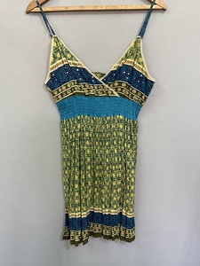 ชุดเดรสผ้าลินินคอตตอนแขนพองของผู้หญิงชุดเดรสคอวียาวผ้าฝ้าย100% ออกแบบอย่างสวยงาม - Product Image 2