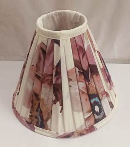 Nouveautés Abat-jour festonnés en tissu de coton imprimé rouge et rose pour lampes sur pied et de table, avec cadre à harpe pour caches-lampes - Product Image 3