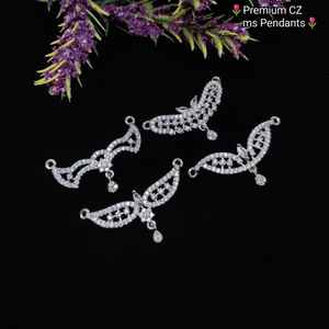 Combo de 4 colgantes de Mangalsutra con cadenas para mujer, elegante y ligero, uso diario, conjunto de joyería tradicional de Zirconia cúbica - Product Image 5