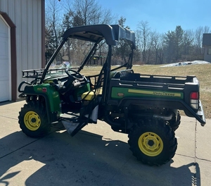 รถอเนกประสงค์ John Deere RTV 125 ซีซี เกียร์อัตโนมัติ ขับเคลื่อน 4 ล้อ สำหรับงานหนักและกิจกรรมออฟโรด ได้รับมาตรฐาน EPA/ECE - Product Image 5