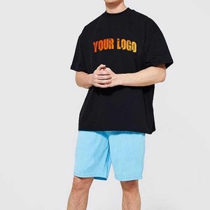 เสื้อยืดและกางเกงขาสั้นผู้ชายไซส์ใหญ่ ผ้าฝ้าย 100% สำหรับฤดูร้อน ขายส่ง ชุดเซ็ตคู่ สไตล์ไฮสตรีท ระบายอากาศได้ดี ทรงหลวม รับผลิตตามแบบ - Product Image 4