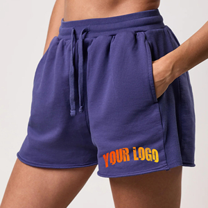 Shorts en tissu éponge respirant et flexible pour femmes, style streetwear, taille mi-haute, ourlet brut, tricotés, 2 poches latérales, fabrication en usine - Product Image 1