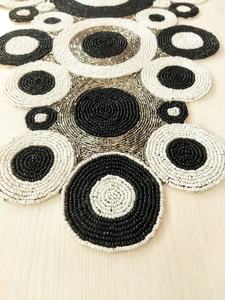 ผ้าปูโต๊ะลูกปัด - Product Image 2