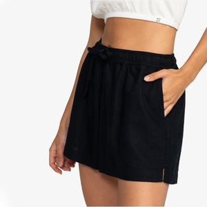 Pantalones cortos informales para mujer al por mayor 100% algodón negro con cintura elástica diseño suelto disponible para la venta en MOQ bajo por SPORTAR - Product Image 2