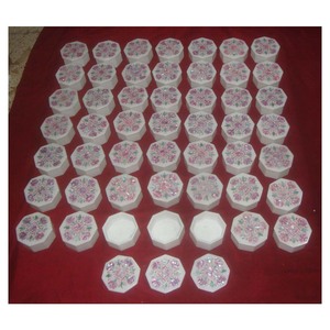 Boîtes en marbre incrustées de pierres naturelles, design pur et artisanal indien, de haute qualité et de classe supérieure - Product Image 1