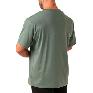 เสื้อยืดออกกำลังกายแขนสั้นผู้ชายผ้าฝ้าย 100% สำหรับวิ่ง ฟิตเนส รับสกรีนโลโก้ ระบายอากาศได้ดี เป็นมิตรกับสิ่งแวดล้อม เนื้อผ้าหนา ขายส่ง - Product Image 4