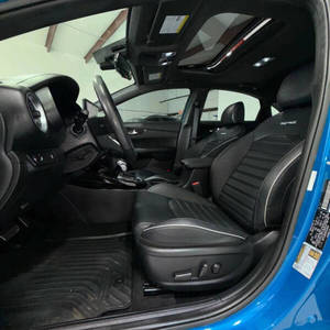 Certifié Propre 2022 2023 K.i.a Forte GT-Line - Product Image 1