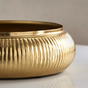 Cuenco redondo de Metal pulido dorado de diseño Simple más vendido, elegante cuenco de latón para servir alimentos y frutas, elegante cuenco para uso doméstico - Product Image 4
