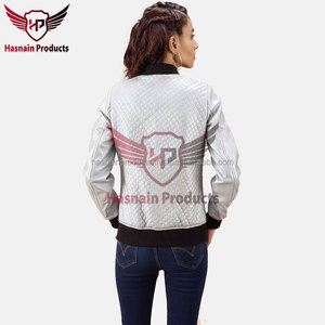 Chaqueta Bomber de Cuero Metálico Plateado para Mujer, con Ribete Negro, Cierre Frontal con Cremallera, Bolsillo Acolchado en el Pecho, Abrigo Personalizado para Invierno - Product Image 4