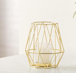 Candelabro de Metal de alta calidad, soporte de mesa decorativo de lujo para boda, estilo clásico, hecho a mano, venta al por mayor - Product Image 1