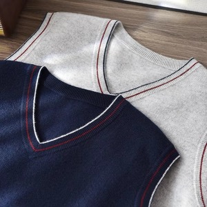 100% Pure Cashmere V-neck Color-blocked Jacquard Knit Pullover Men's Cashmere <b>Sweater</b> Vest - Product Image 4