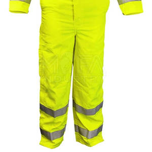 Uniforme de seguridad para trabajadores de la construcción de alto rendimiento, ideal para trabajos pesados y condiciones al aire libre - Product Image 5