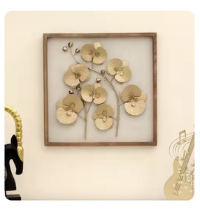 Art mural en métal coeurs suspendus pour la décoration intérieure, idéal pour les cadeaux et les projets commerciaux. - Product Image 6