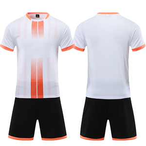 Camiseta de fútbol de sublimación, kit de equipo personalizado, uniforme de fútbol transpirable de secado rápido para hombres, ropa deportiva - Product Image 3