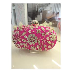 Pochette perlée faite à la main de luxe pour femmes broderie de haute qualité idéale pour les occasions de cadeaux prix directs d'usine - Product Image 1