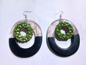 Pendientes de Resina de Alta Calidad Hechos a Mano, Duraderos, Estilo Ángel, Rosa Claro y Blanco, Venta al por Mayor, Diseño Epóxico - Product Image 2