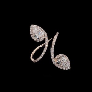 แหวนหมั้นเพชรขนาด2.11กะรัตแหวนลูกแพร์ตัด VVS-VS ชัดเจนสี E-F 14K โรสโกลด์เครื่องประดับชั้นดีผ่านการรับรองจริยธรรม - Product Image 1