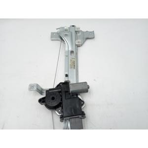 ชุดกลไกปรับกระจกหลังขวา PEUGEOT 3008 ซีรีส์ (09>16) รุ่น 9682808680 - Product Image 2