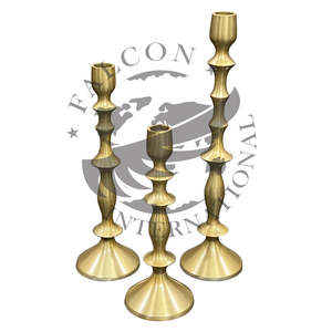 Portavelas de Aluminio Dorado Hecho a Mano, Único y Moderno, Centro de Mesa Navideño, Decoración para Mesa de Comedor, Chimenea, Regalo - Product Image 4