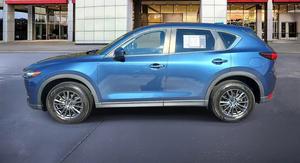 Mazda CX-5 Sport 2019, Tracción Delantera, Motor de Gasolina Automático de 1-4 Cilindros, Vehículo SUV/Crossover de 5 Asientos - Product Image 4