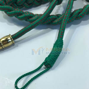 Aiguillettes élégantes pour vestes et uniformes de cérémonie – Aiguillettes durables avec détails tressés fins pour tenues de cérémonie - Product Image 4