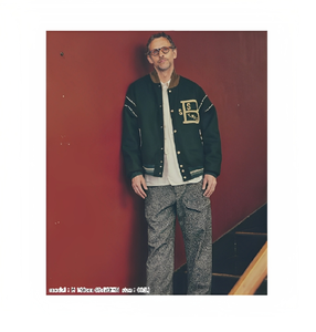 Veste universitaire Melton blanche pour homme, surdimensionnée, style vintage, col montant, tissu tissé, poche d'hiver, pièce unique - Product Image 2