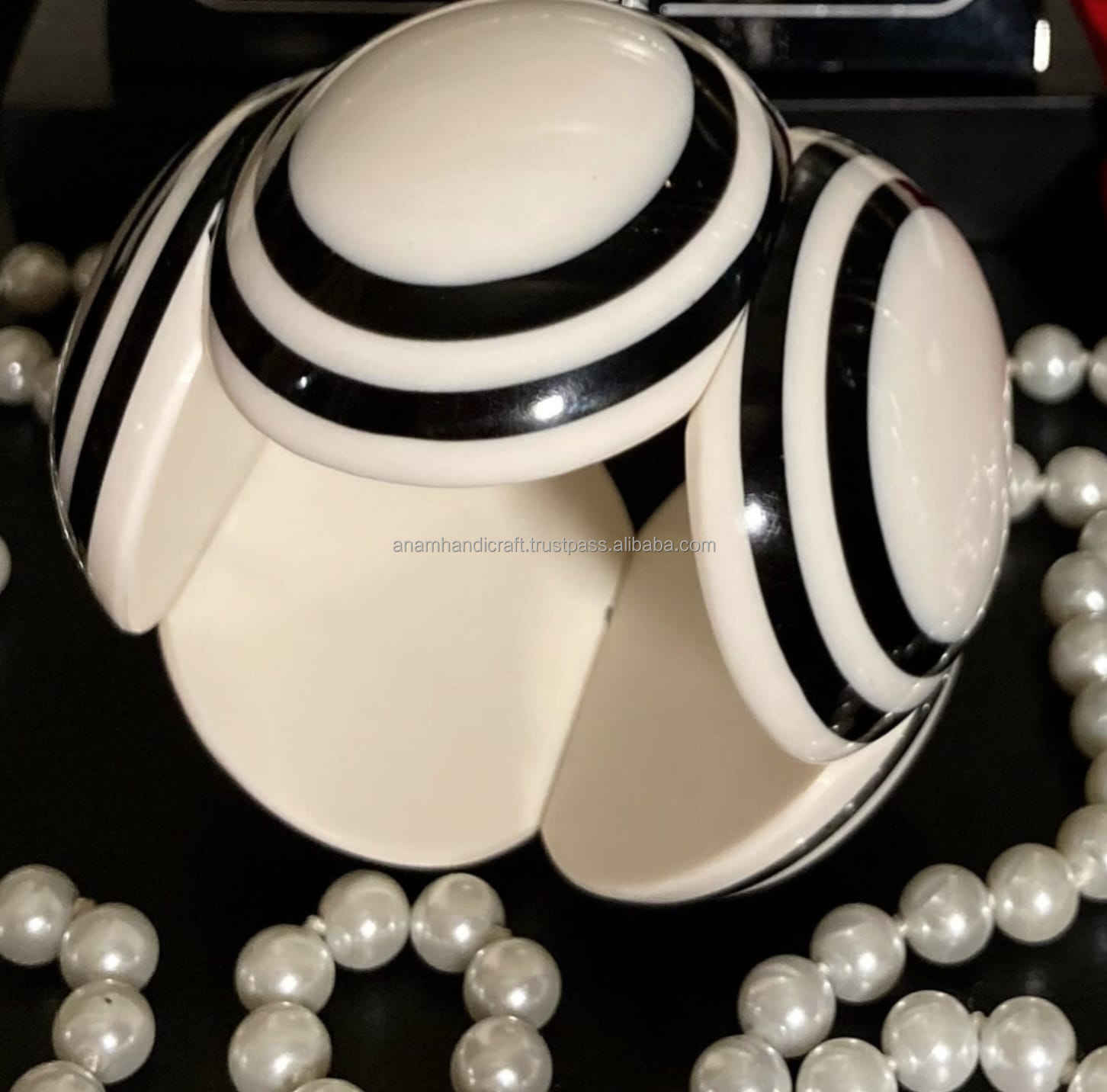 กำหนดเอง